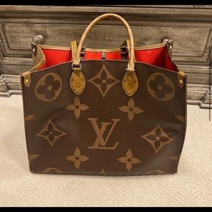 Louis Vuitton on the go GM tote